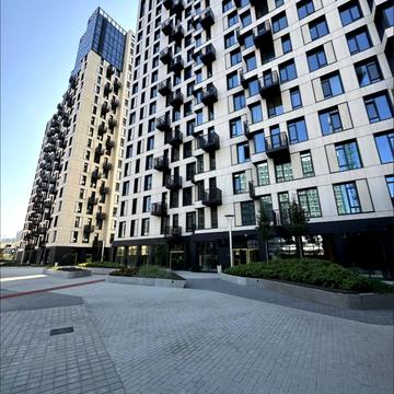 Василя Тютюнника вул. (Анрі Барбюса), 43