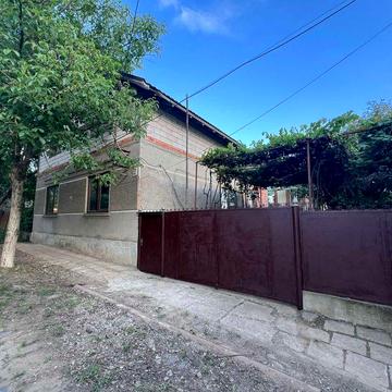 Дім 243 м2, ділянка 7 сотин, Берегово Бартока Бейли 52