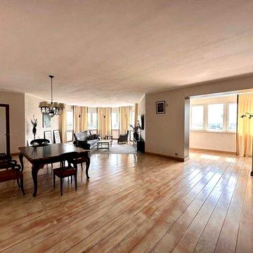 Поділ, Контрактова площа, 200 м.кв. Турівська 31,  видова на Дніпро