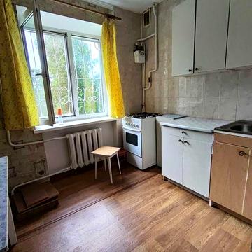 Сдам 2-ком квартиру пгт. Коцюбинское ул. Бакала, этаж 1, свободно