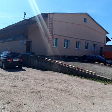 Польова вул., 8