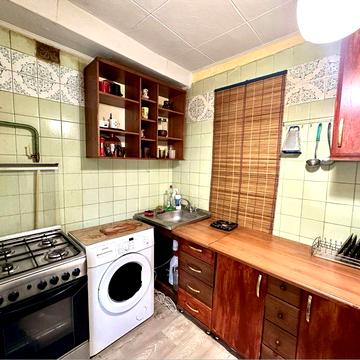 Продаж 3-кімнатна квартира Київ Дорргожич