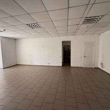 Героїв Дніпра вул., 19