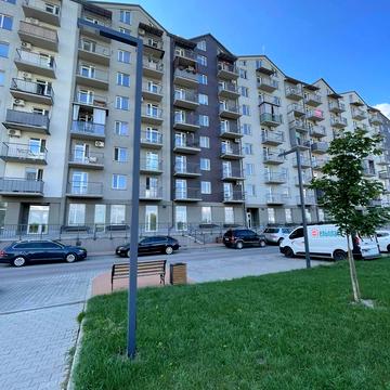 Героїв Крут вул., 10