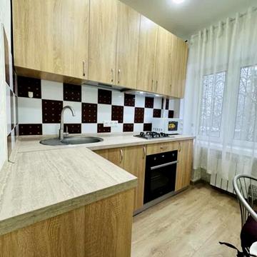 Старокозацька вул. (Комсомольська), 70