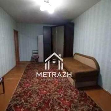 Продается 1- комнатная квартира 8/9, Алексеевка проспект Победы(87236)