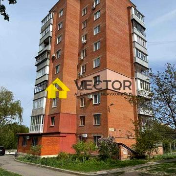 Продаж двушки в Центрі  51м² поверх 2/9 Цегляний будинок!