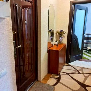 Прод. 3 ккв в Кораб.р-не,55/38/8,бывш.Артема,ремонт.Цен 26999уе(торг)