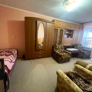 1 кім вул. Бандери, Східний. Ремонт, меблі.  Готова до продажу.