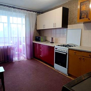 Продам чудову трикімнатну квартиру по вулиці Волковича