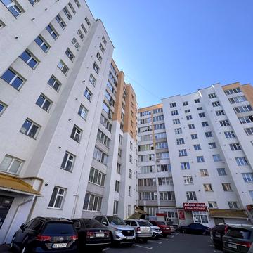 Зарічанська, 9