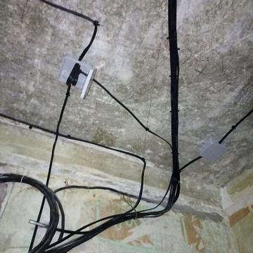 Продаж 2к Квартира Високовольтна вулиця