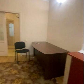 Довгострокова оренда 2к Квартира Центральна вулиця