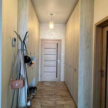 Продам 2к квартиру в ЖК Артёмовский Центр Артёма ( есть 2 паркоместа ) ЖК Артемовский