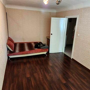 Продам 1 к. квартиру ул. Ак. Проскуры