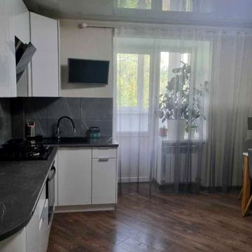 Соборності вул. (Жовтнева), 46