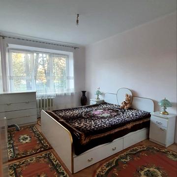 Бориса Грінченка вул., 8