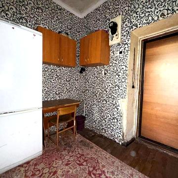 Продам двухкомнатную гостинку по ул.Библика 13 ХТЗ.L