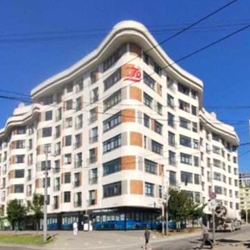 3 кімнатна квартина на Зеленій 119 здана з ремонтом парковкою ЖК Зелена.119