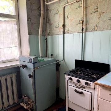 Продам 2х кімнатну квартиру в центрі міста