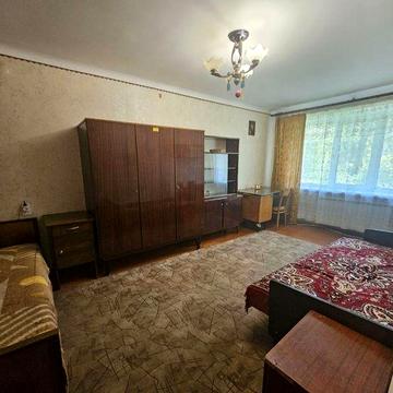 Оренда однокімнатної квартири в центрі  можливо на короткий  термін