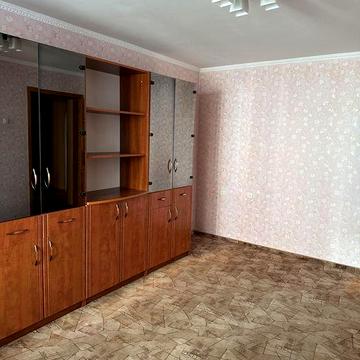 продам 4-кімн. квартиру 125 кв. м центр