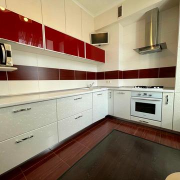 Антоновича вул. (Горького), 48-Б