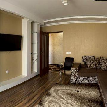 Продам 3х кімнатну квартиру вул. Скальда(Комарова)