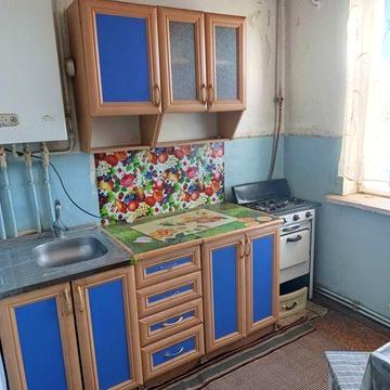Продам 2 х кімнатну  квартиру