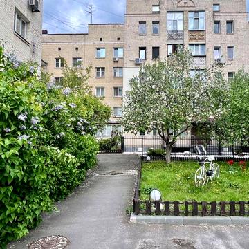 Юрківська а 2-6/32