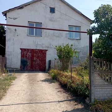 Двух этажный дом(котедж)продажа,один владелец