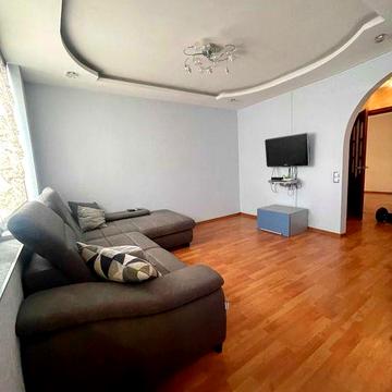 Здається вперше 3кім. м.Палац Спорту Каденюка 23