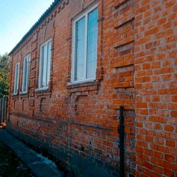 Продаж будинку вул. Металургів
