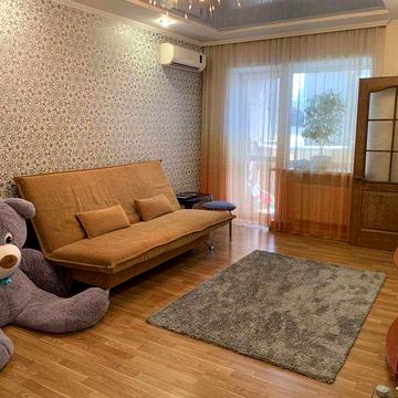Продам 3 кімнатну квартиру вул. Філософська б.27