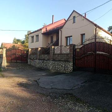 Продаж 4к Дім Красногірка вулиця