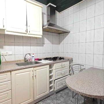 Продаж 3к Квартира Вартових Неба (Тобольська) вулиця