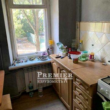 Продам 1 кімнатну квартиру на Заболотного