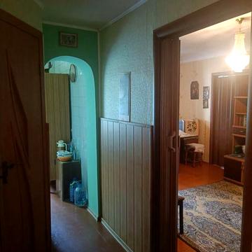 Продаж квартири в районі зупинки 5 школа.