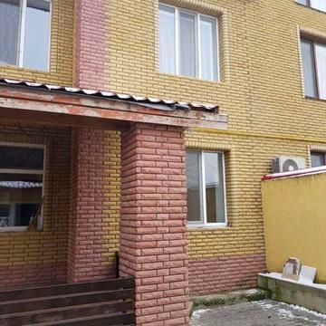 Частина будинку , Леваневців.