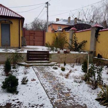 Частина будинку , Леваневців.