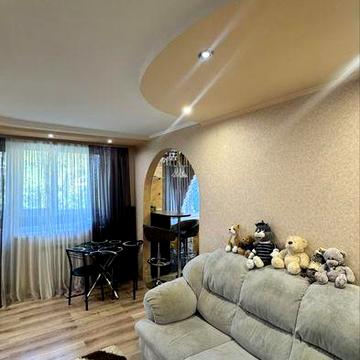 Продам 3 ккв перепланированную в 2 ккв