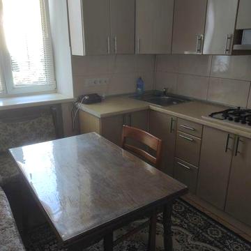 Здам 1-кім.квартиру в р-ні Брест.ринку