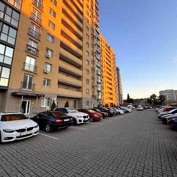 Продаж 2к квартири ЖК Графський з чорновими роботами ЖК Графський