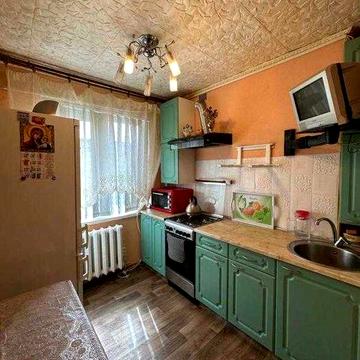 Продам 2х кімнатну квартиру м.Палац Спорту