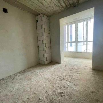 Готова 1к квартира, газове опалення, поруч міське озеро, центр