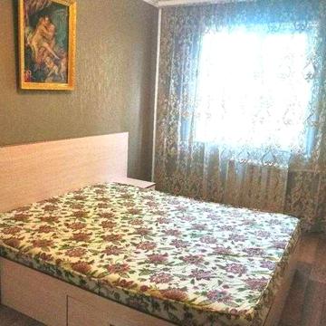 Продам 2 к квартиру на Новых Домах.
