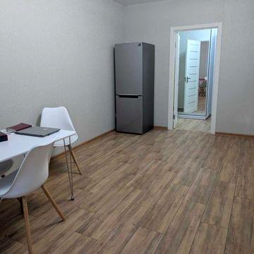 Продаж 2 кімнатна квартира з ремонтом (id40051)