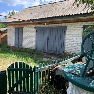 Продам будинок в селищі Семенівка