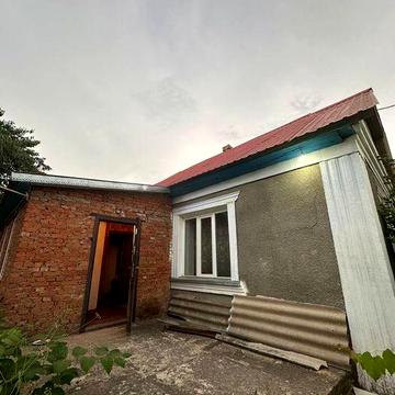 Продається житловий будинок