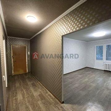 Сдам в аренду 3-х комнатную квартиру на Клочко